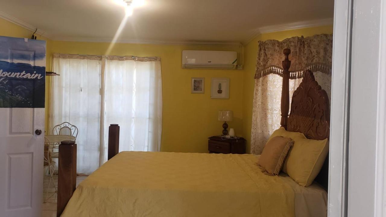 Eve'S Rockaway Villa Alligator Pond Village Exterior photo